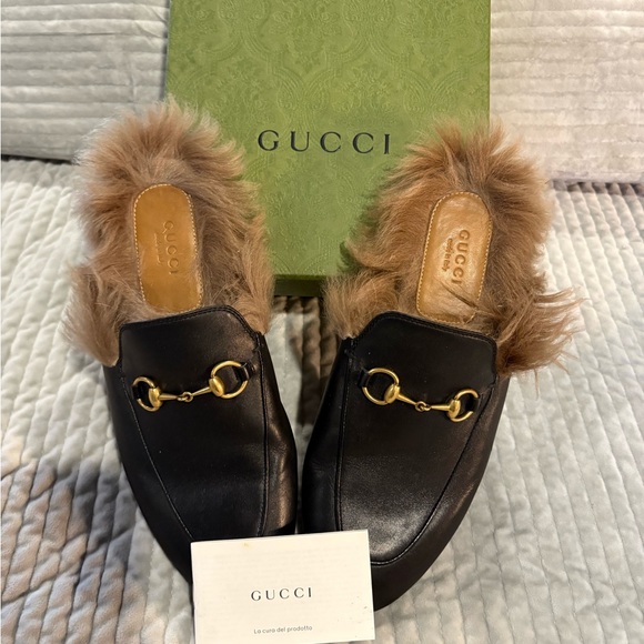 Gucci Black Leather Mules with Fur Lining Size 37 - Picture 1 of 5